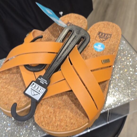 Reef Kaia Cross Sandals- Natural - Picture 6 of 8